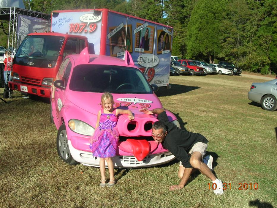 107.9 The Link Matt & Ramona's Piggy Bank PT Cruiser